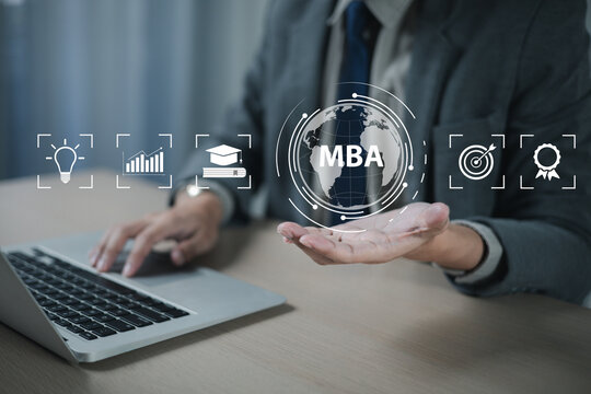 Management and career development studies Concepts for developing leadership in postgraduate business administration (MBA) education through digital learning.