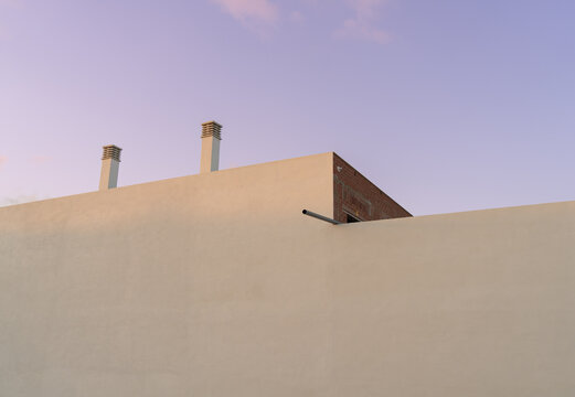 muro con chimeneas