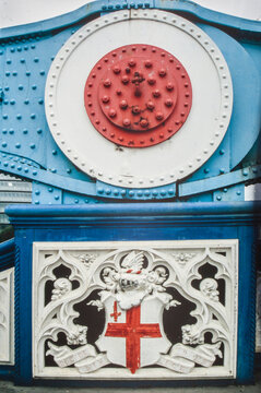 Tower Bridge
Motto. London, UK