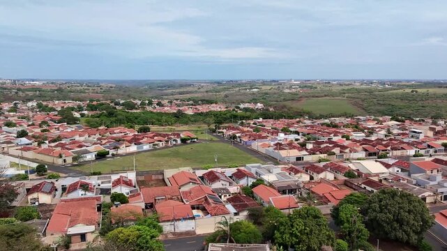 Vista a&eacute;rea dos Bairros Tancredo Neves e Jardim Esp&iacute;rito Santo em Uberaba, Minas Gerais
