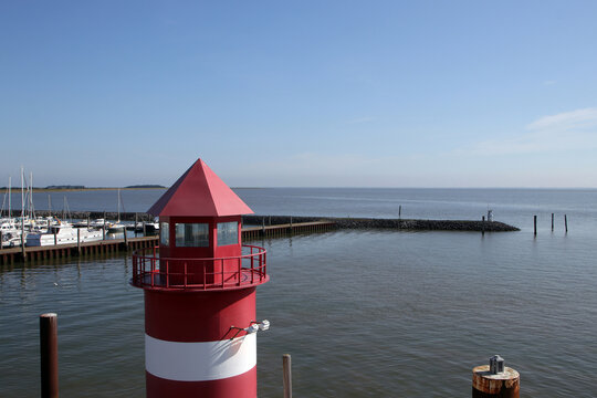 leuchtturm und sporthafen wyk auf f&ouml;hr