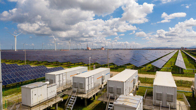 Hybrid Renewable Energy Farm With Wind, Solar And Storage