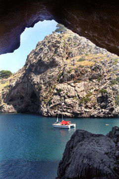 &Icirc;n der Bucht von Sa Calobra