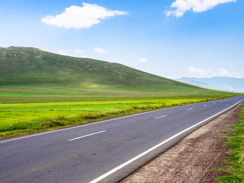highway in Aragatsotn Province of Armenia