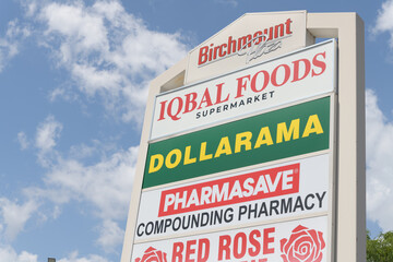 Obraz premium roadside pylon at Birchmount Plaza, a shopping mall, located at 462 Birchmount Rd (Scarborough) Toronto