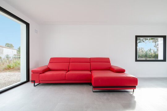 Sof&agrave; rojo