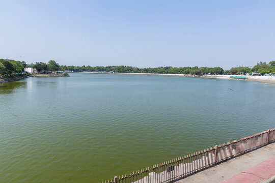 kankaria lake ahmedabad
