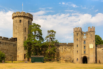 Historic Warwick Castle courtyard with medieval gatehouse in Warwick, Warwickshire, England, UK © Sergii Figurnyi