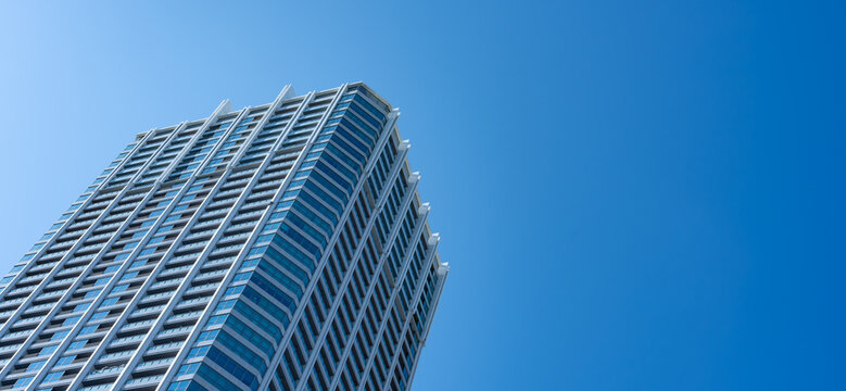 タワーマンション　青空