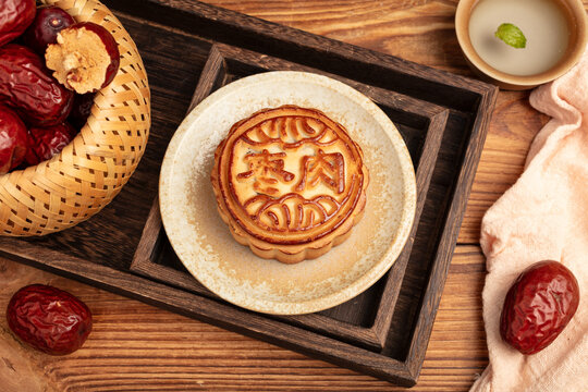 Chinese style traditional jujube mooncake