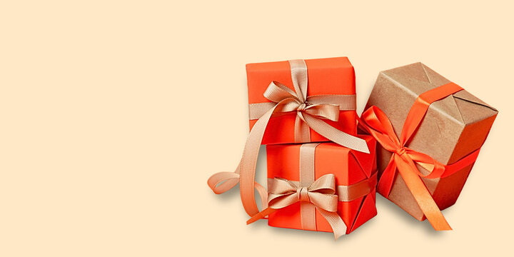 Thanksgiving day. Gift boxes in warm autumn colors evoke the spirit of Thanksgiving Day