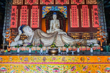 Fototapeta premium Reclining Buddha Statue at Wutai Mountain Temple, Shanxi, China