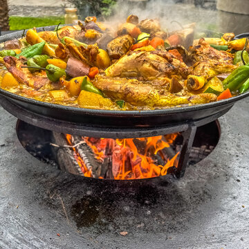 Colombo de poulet sur brasero
