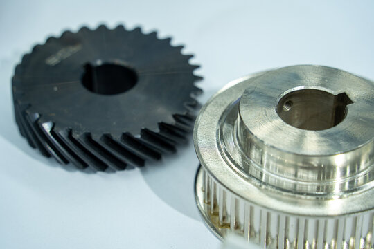 Two Different Types of Industrial Gears for Mechanical Transmission