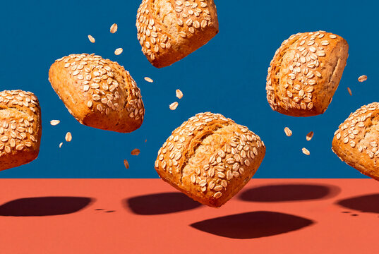 Dynamic levitating spelt oat bread rolls