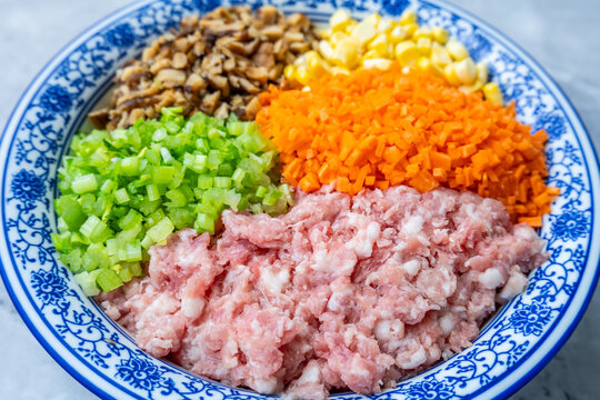Nutritious and Healthy Dumpling Filling &ndash; A Bowl of Chopped Vegetables and Minced Pork