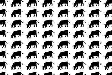Obraz premium Seamless pattern background featuring a black cow silhouette. India, livestock.