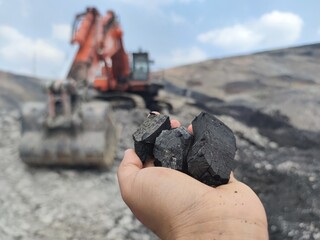 excavator at work © Mikha Andri