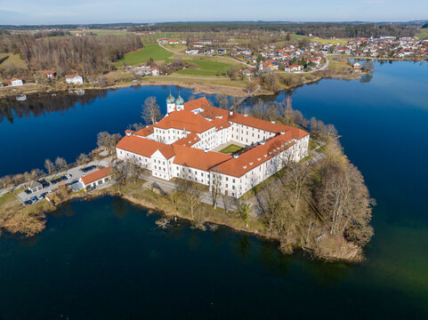 Aerial view, Seeon Monastery, Klostersee, Seeon-Seebruck, Chiemgau, aerial view, Upper Bavaria, Bavaria, Germany