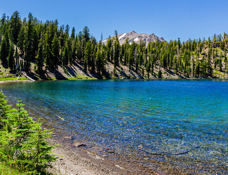 The Beautiful Turquoise Waters of Shadow Lake With Lassen Peak in The Distance, Lassen Volcanic National Park, California, USA