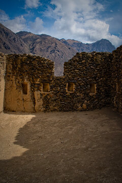 Peru, South America: details of the ruins of Ollantaytambo, famous archaeological site and royal estate of Emperor Pachacuti built during the Inca Empire in the Sacred Valley 
