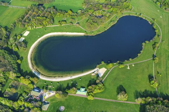 Aerial view of Lake Hartenberg in the municipality of Goldenstedt in the district of Vechta, swimming lake, leisure, Oldenburger M&uuml;nsterland, Goldenstedt, Lower Saxony, Germany