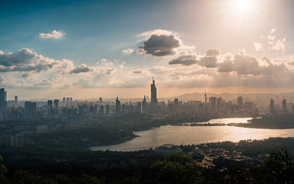 From the summit of Purple Mountain in Nanjing at dusk, overlooking the entire city of Nanjing