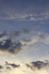 Obraz premium It is a sunset sky with cirrus clouds.