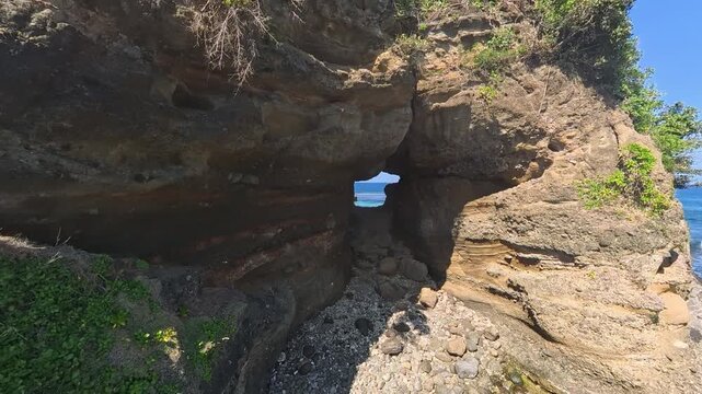 Cave opening - Bantay Abot Cave - Philippines - Ilocos Norte