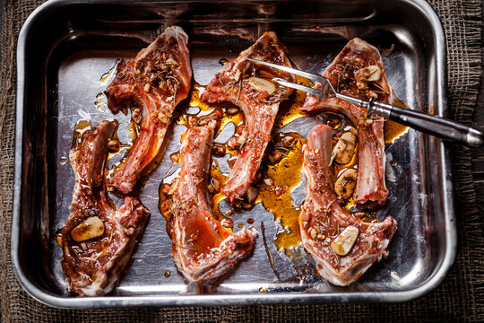 Marinated lamb chops