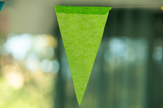 Green triangular bunting at a children&rsquo;s birthday party