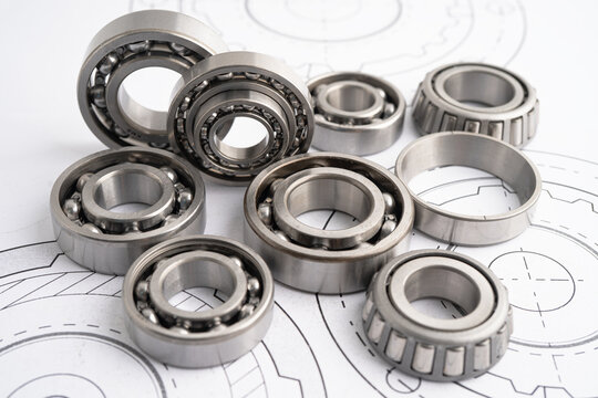 Ball bering circular joint machine component.