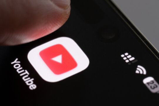 Finger press youtube app icon