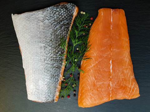 Fisch Filet mit Kr&auml;utern und Gew&uuml;rzen