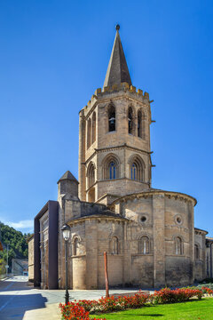 Church of Santa Maria in Sanguesa, Spain, three quarter view. Romanesque transition to gothic architecture with stone tower