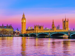 Naklejka premium houses of parliament