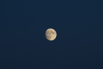 Full moon in a nigh sky © CesareFerrari
