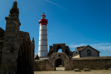Le phare de la pointe Saint-Mathieu à Plougonvelin dans le Finistère © sebastien rabany