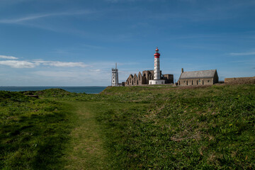 Le phare de la pointe Saint-Mathieu à Plougonvelin dans le Finistère © sebastien rabany