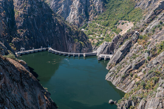 Aldead&aacute;vila Dam and Reservoir from the Pic&oacute;n de Felipe viewpoint. Duero River, Salamanca, Castile and Le&oacute;n, Spain. Arribes del Duero Natural Park.