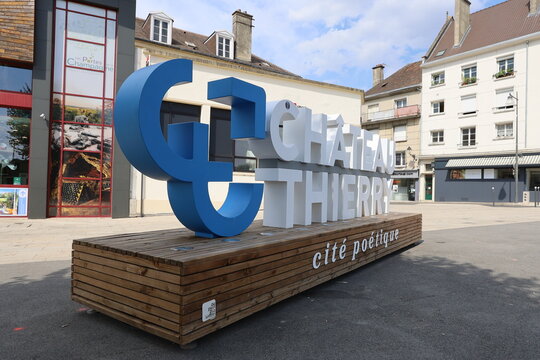 Logo et et nom de la ville, ville de Ch&acirc;teau Thierry, d&eacute;partement de l'Aisne, France