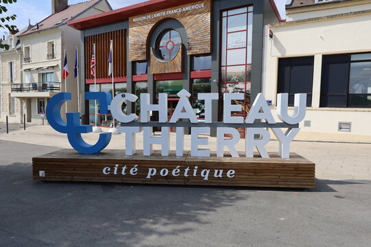 Logo et et nom de la ville, ville de Ch&acirc;teau Thierry, d&eacute;partement de l'Aisne, France