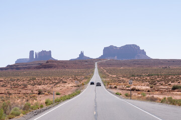 road to monument valley © OdysseyFootprints