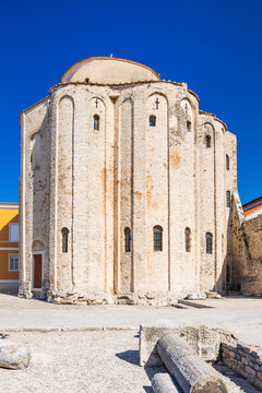 St Donatus Church in Zadar, Croatia &ndash; Pre-Romanesque Medieval Architecture and Historic Landmark