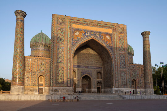The ancient Sherdor Madrasa on Registan Square on a sunny September evening. Samarkand, Uzbekistan