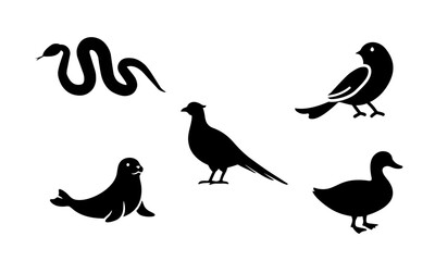 Obraz premium Animals silhouette collection showcasing various wildlife creatures in distinct poses against a clean white background.