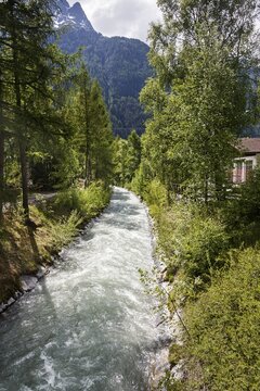 &Ouml;tztaler Ache, L&auml;ngenfeld, &Ouml;tztal, Austria
