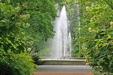 Naklejka premium Fountain At Cantigny Gardens Wheaton Illinois