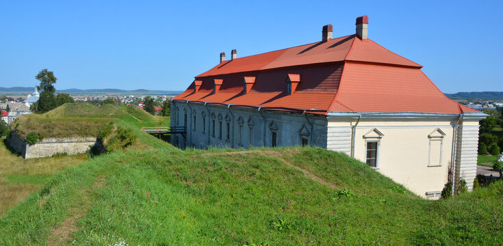 ZOLOCHIV UKRAINE:  Zolochiv Castle is comprised of the huge rectangular Grand Palace and the smaller rotunda of the Chinese Palace, which holds a large collection of Oriental art.