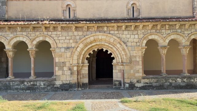 Romanesque cloister arches at san juan de duero in soria, spain